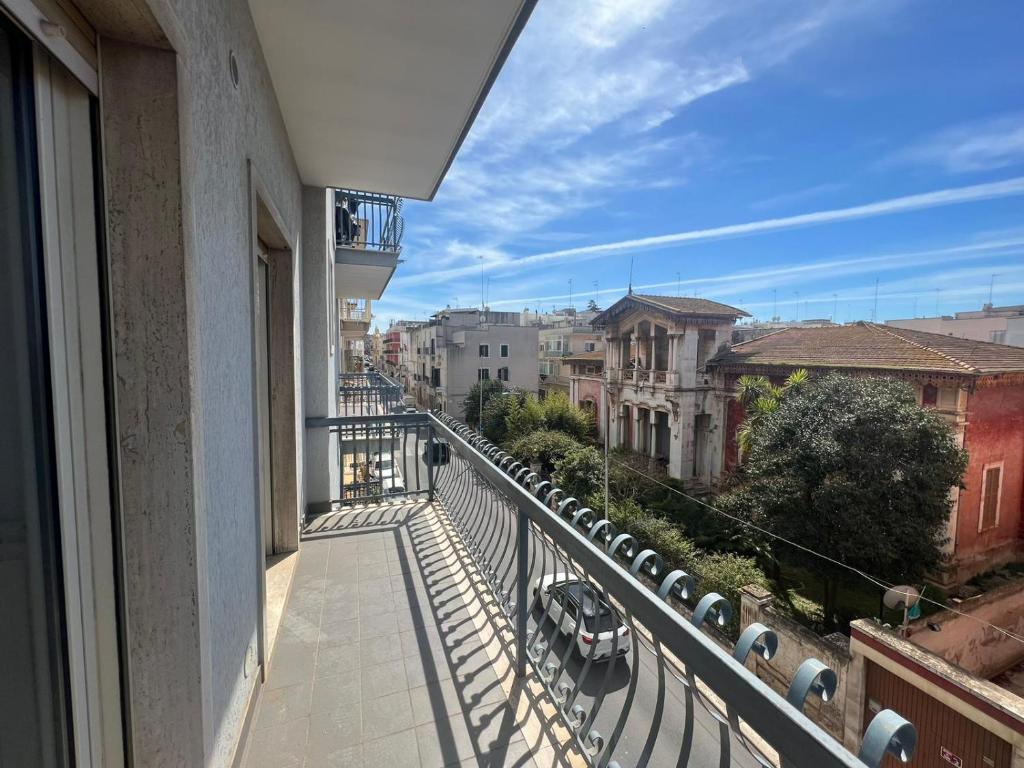 Case vacanza, castellana grotte, cave house, dove dormire a castellana grotte, trullo castellana grotte, transfer aeroporto bari,
transfer aeroporto brindisi,
transfer stazione bari,
transfer stazione brindisi